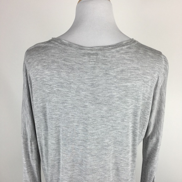 Vince. Long sleeve v-neck tee Sz Medium.🧡🤍 - Picture 6 of 8